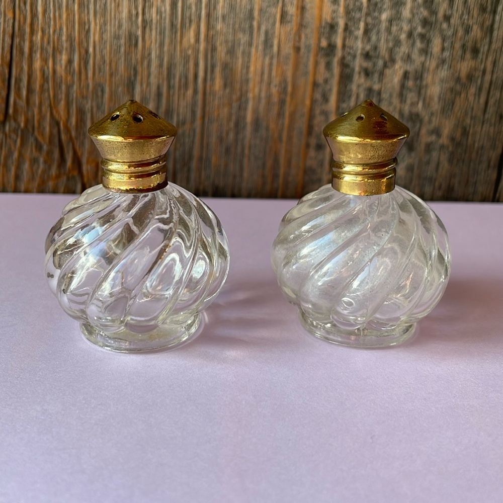 Vintage Glass Salt and Pepper Shaker Set